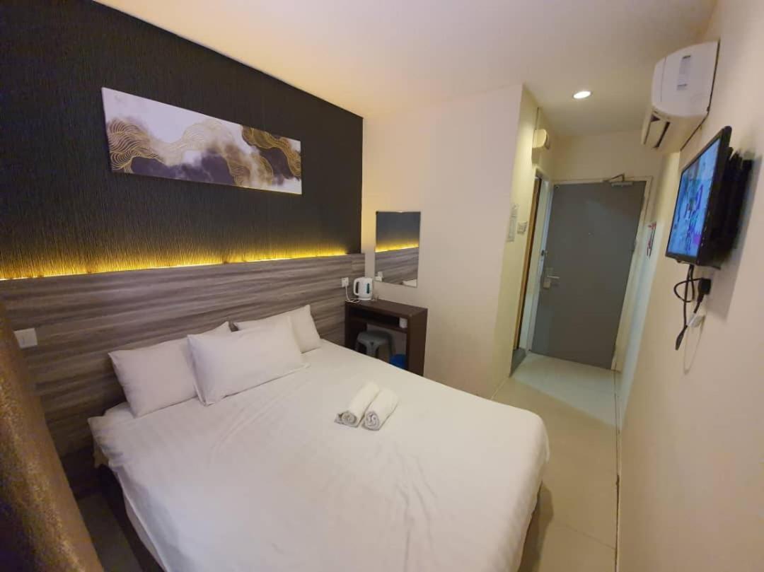 One Point Hotel Kuching Ngoại thất bức ảnh
