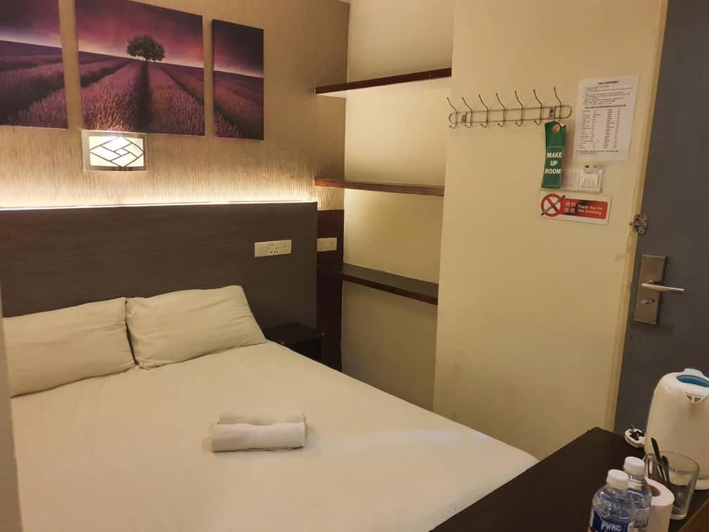 One Point Hotel Kuching Ngoại thất bức ảnh
