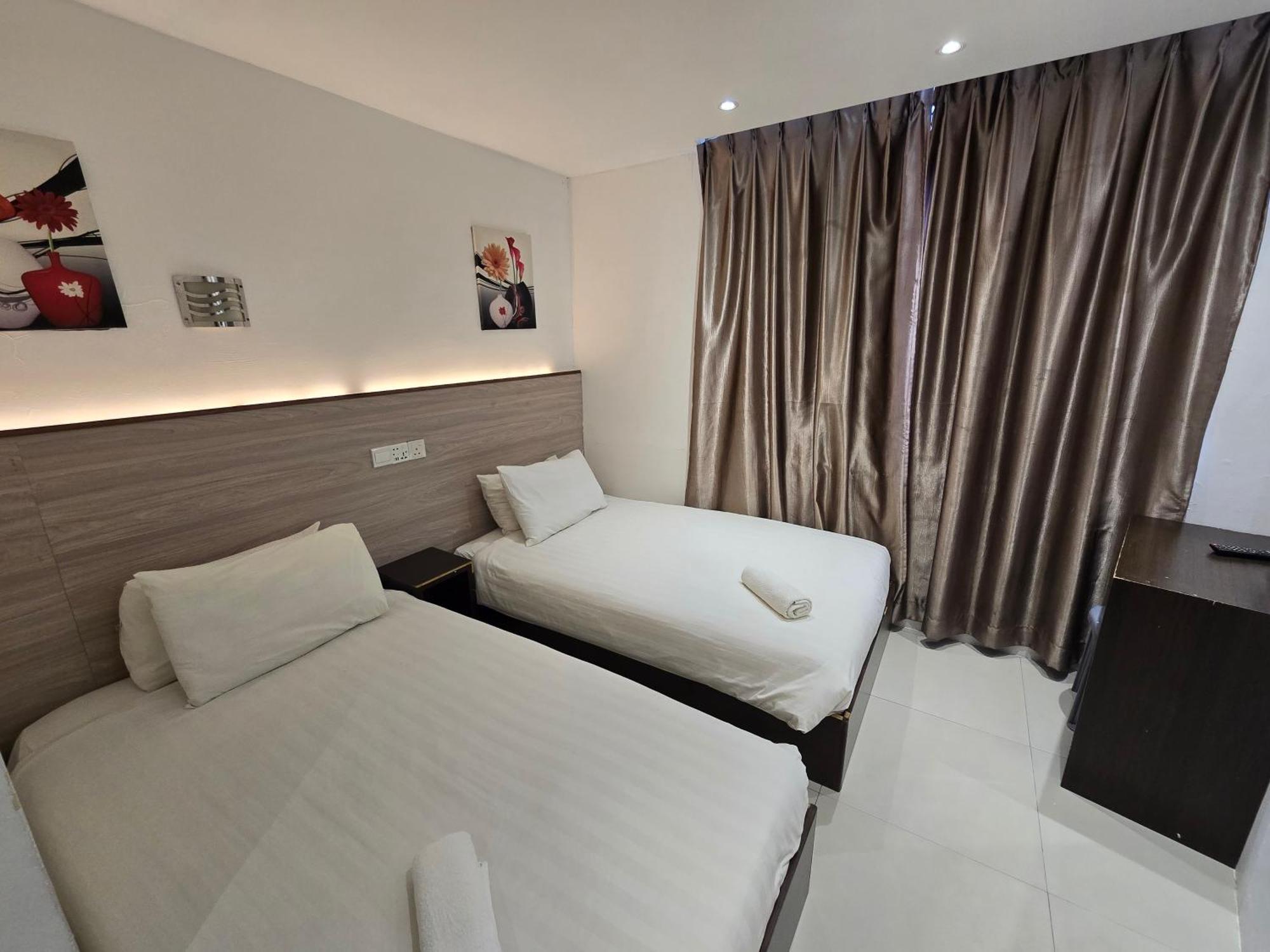 One Point Hotel Kuching Ngoại thất bức ảnh