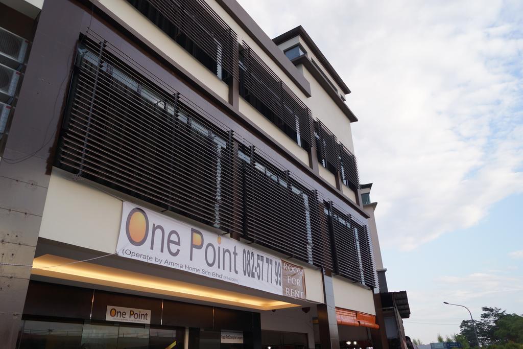 One Point Hotel Kuching Ngoại thất bức ảnh