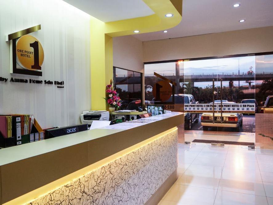One Point Hotel Kuching Ngoại thất bức ảnh
