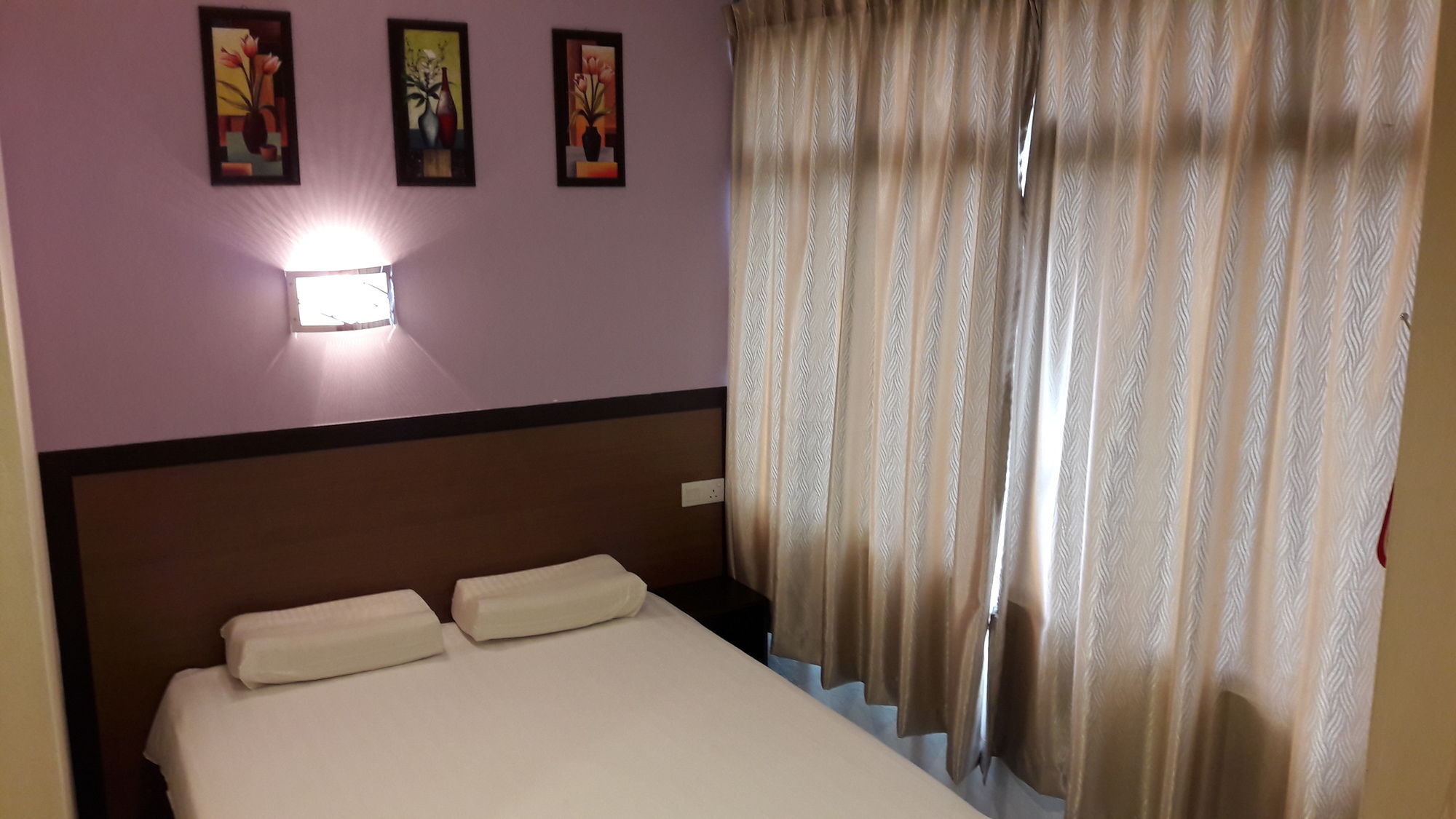 One Point Hotel Kuching Ngoại thất bức ảnh